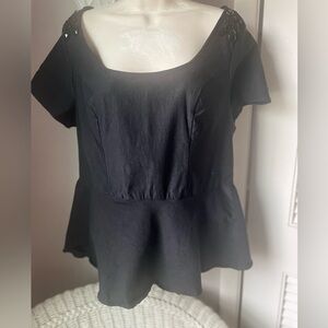 Torrid Black Short Sleeve‎ Blouse Size 1X